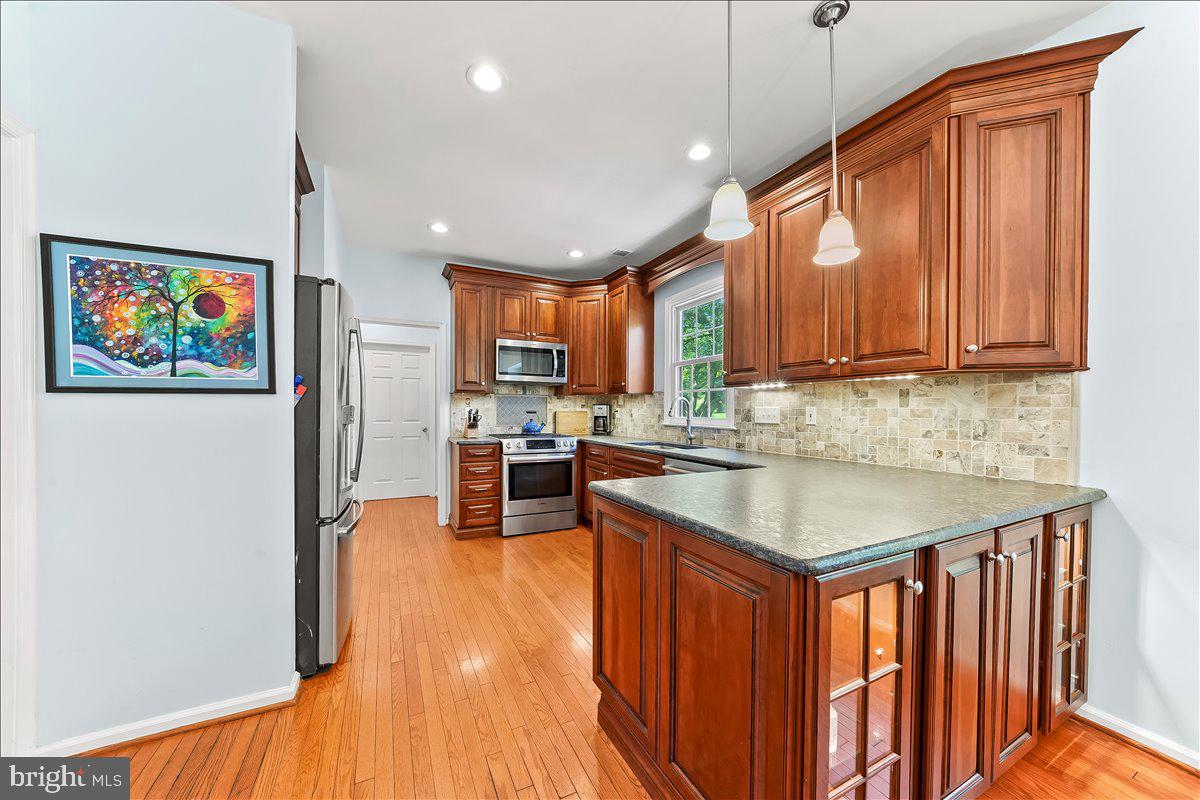 INDIAN HILL - Residential