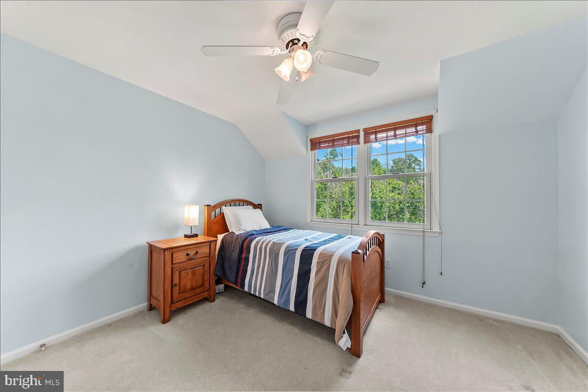 INDIAN HILL - Residential