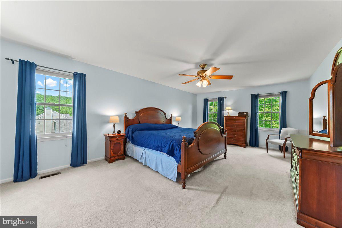 INDIAN HILL - Residential