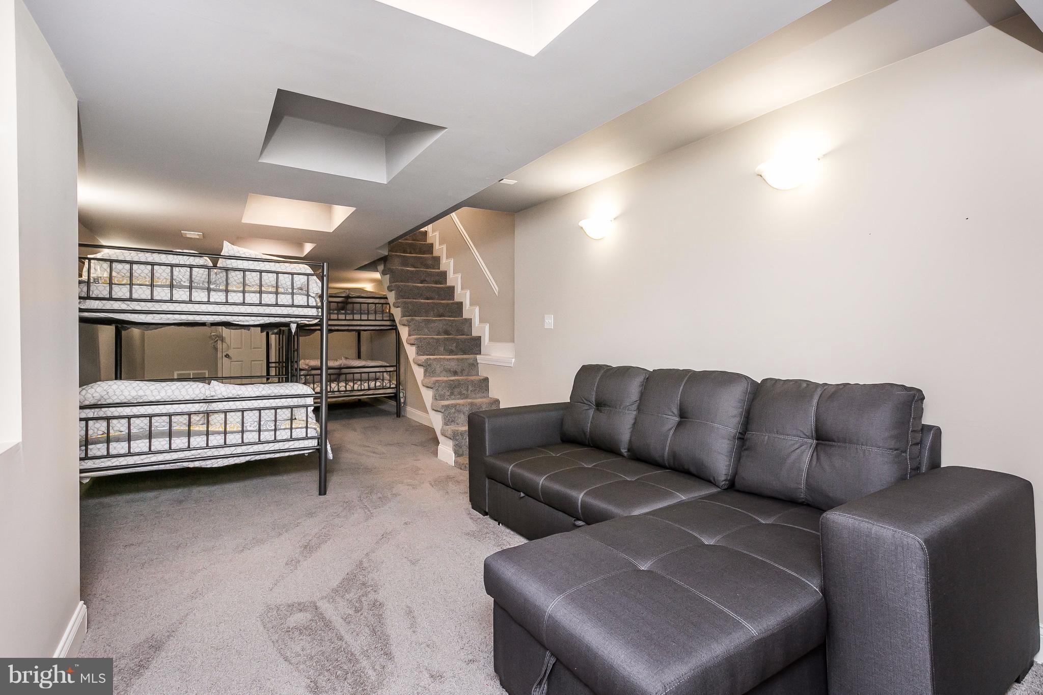 FEDERAL HILL HISTORIC DISTRICT - Residential Lease