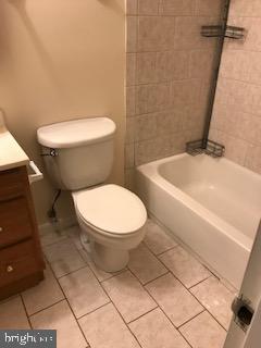 FAIRWINDS ON SEVERN - Residential Lease