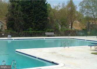 FAIRWINDS ON SEVERN - Residential Lease