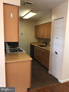 FAIRWINDS ON SEVERN - Residential Lease