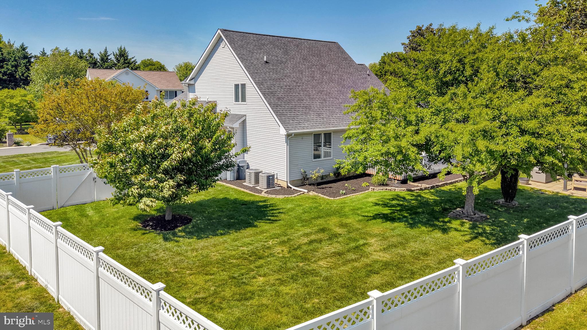 STONEGATE - Residential