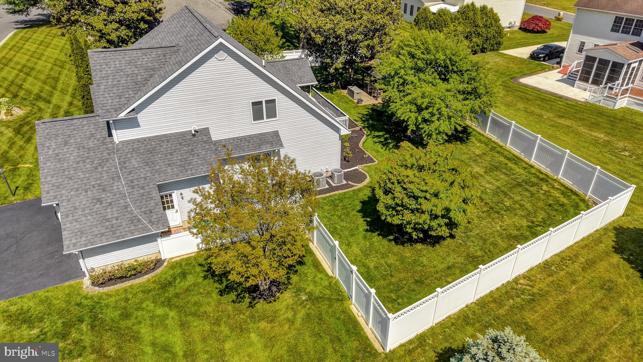 STONEGATE - Residential