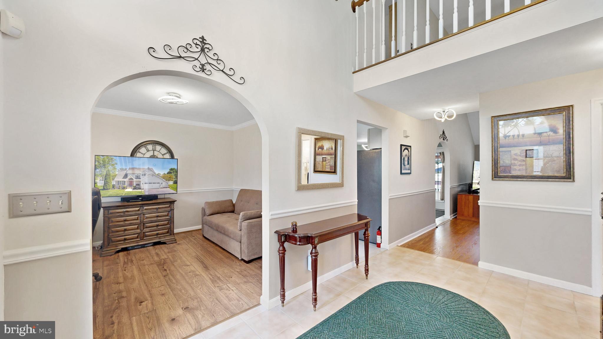 STONEGATE - Residential