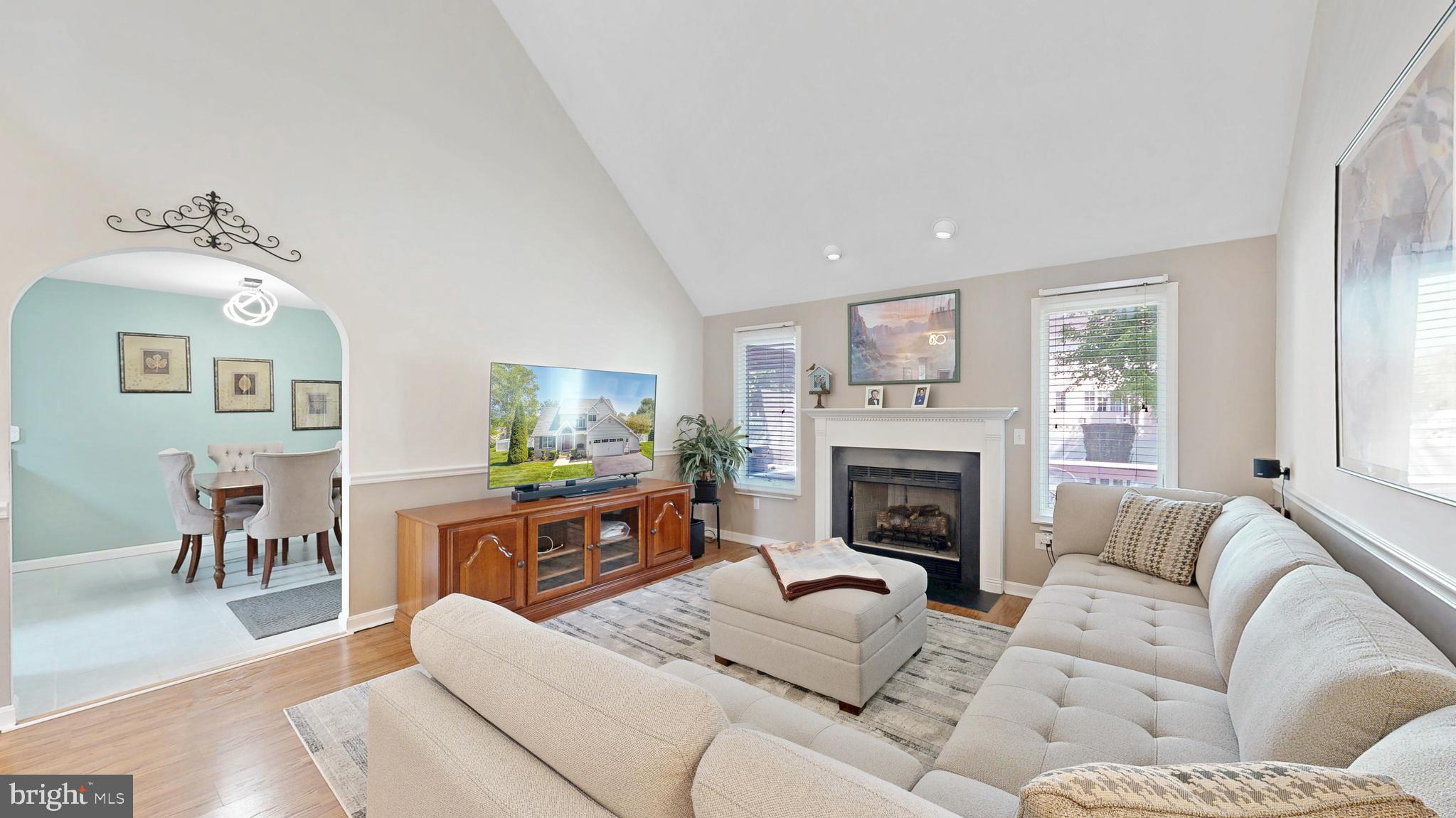 STONEGATE - Residential