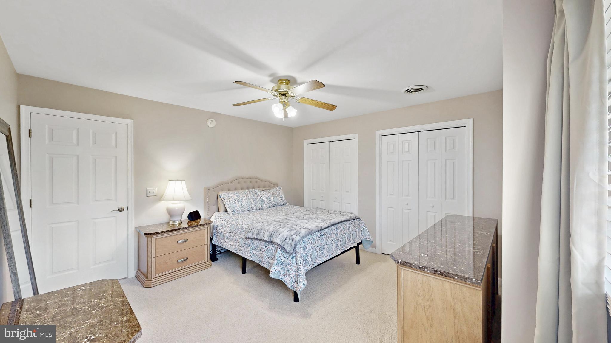 STONEGATE - Residential