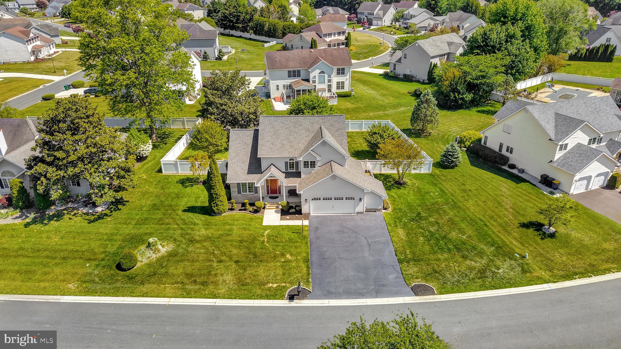 STONEGATE - Residential