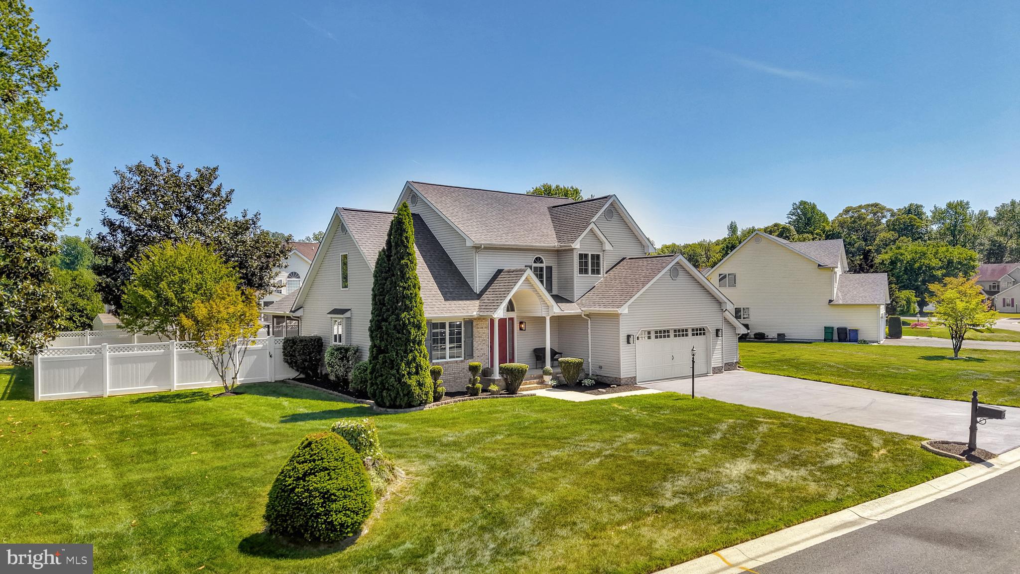 STONEGATE - Residential