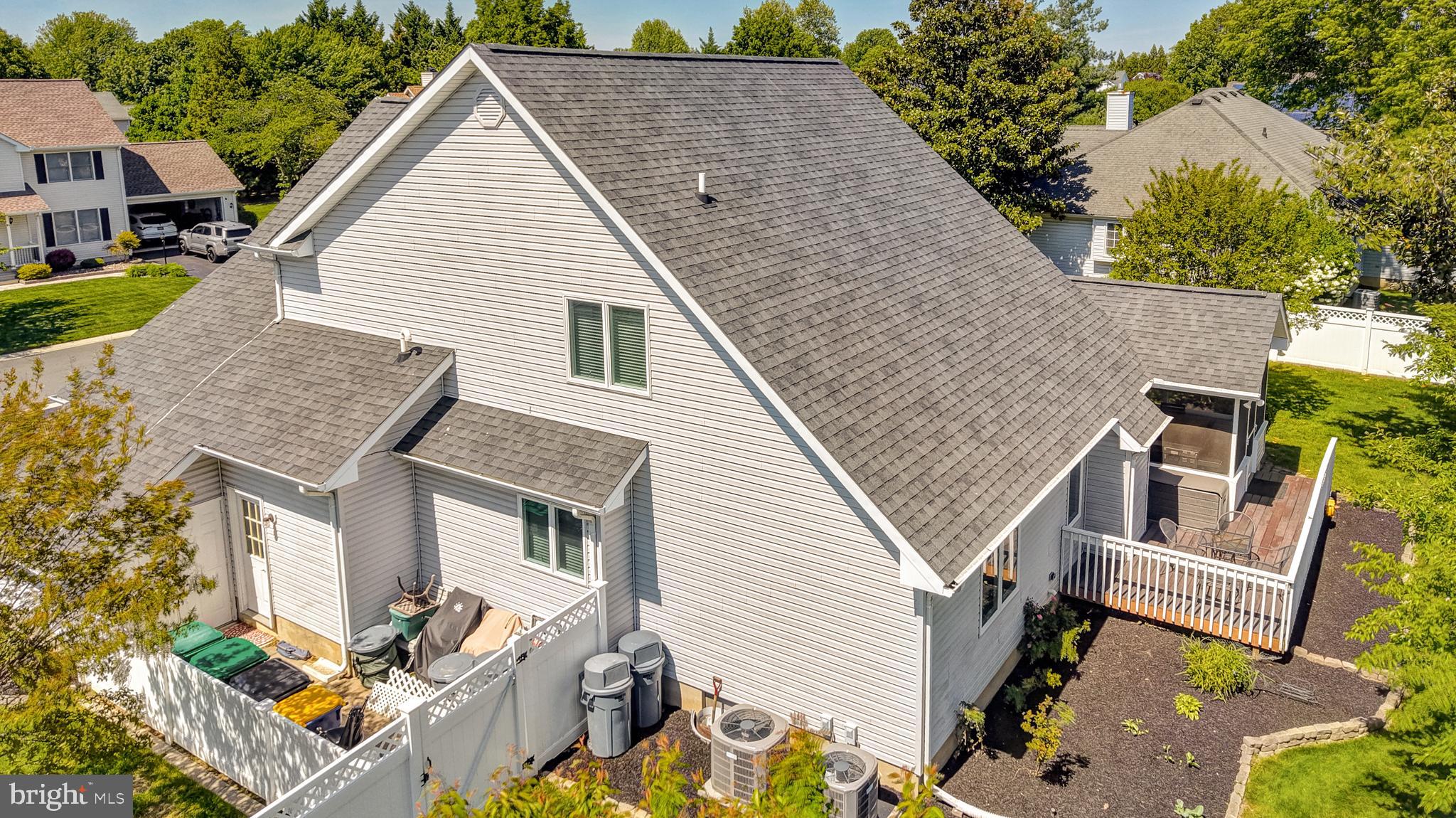 STONEGATE - Residential