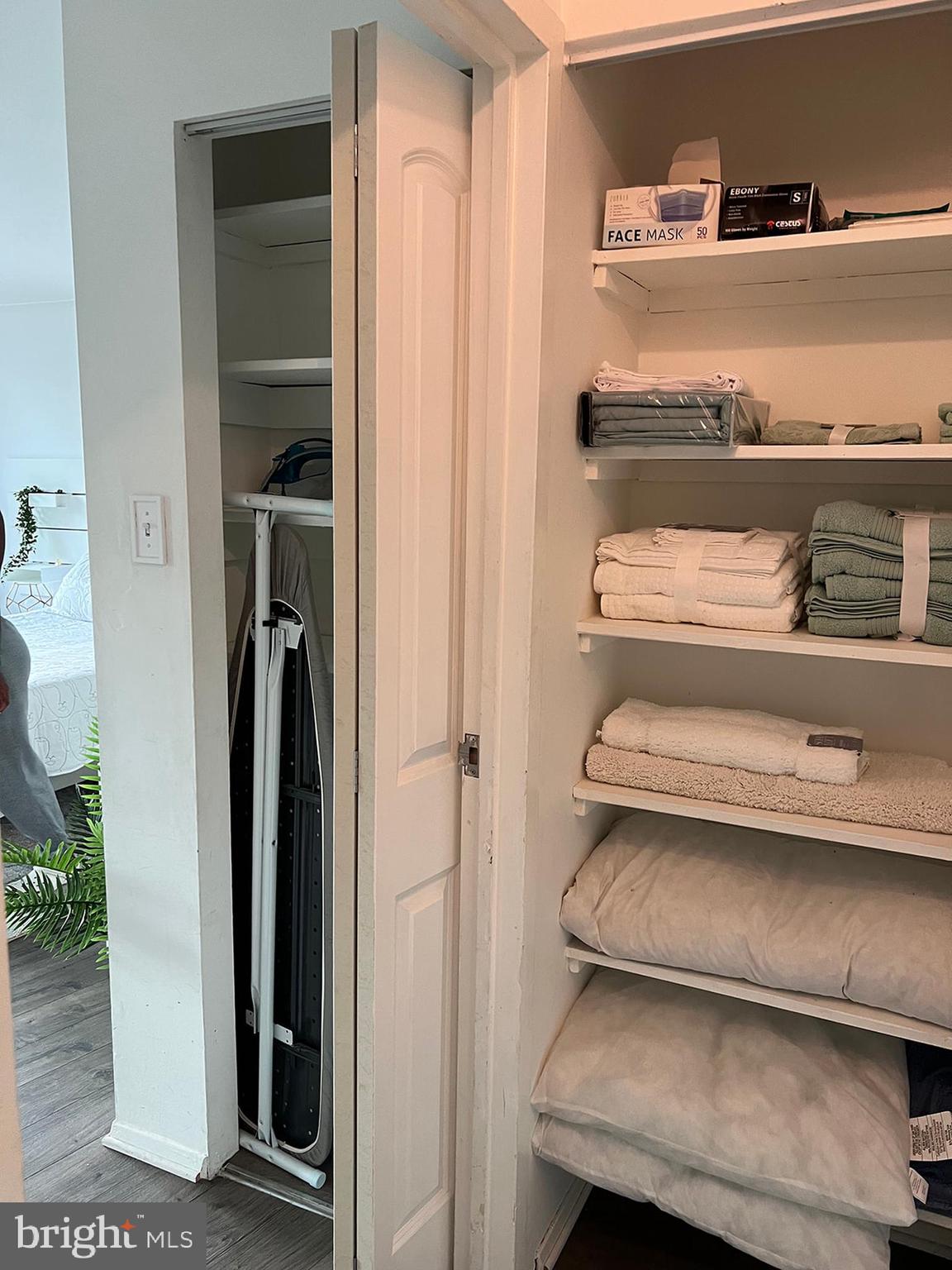 SILVER SPRING - Residential