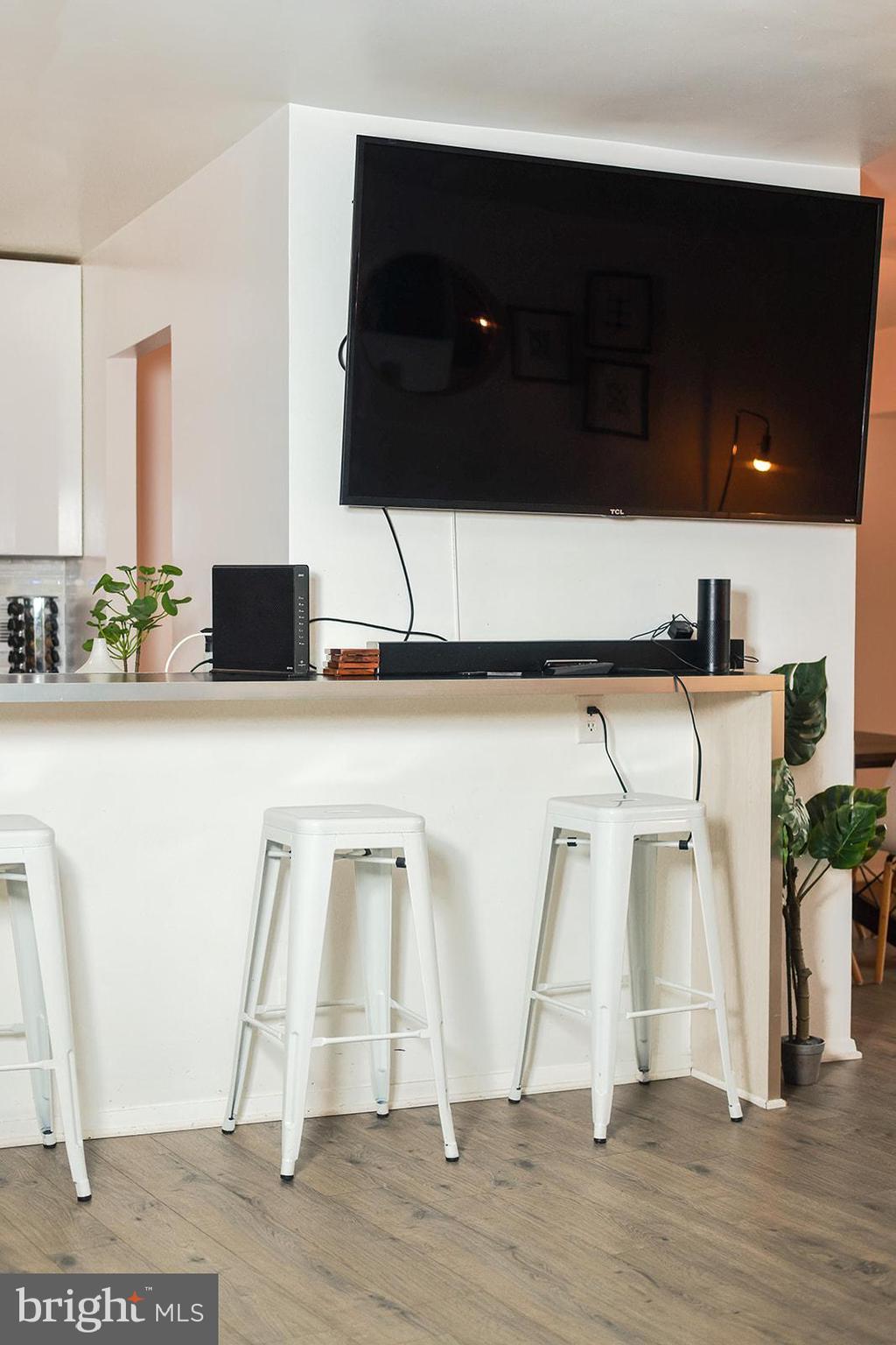 SILVER SPRING - Residential