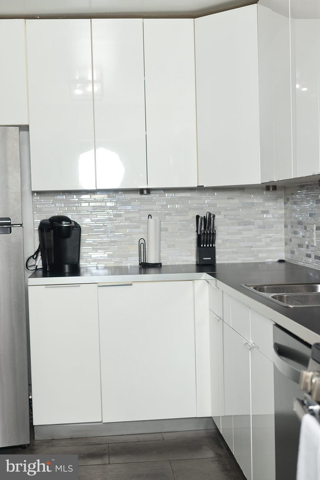 SILVER SPRING - Residential