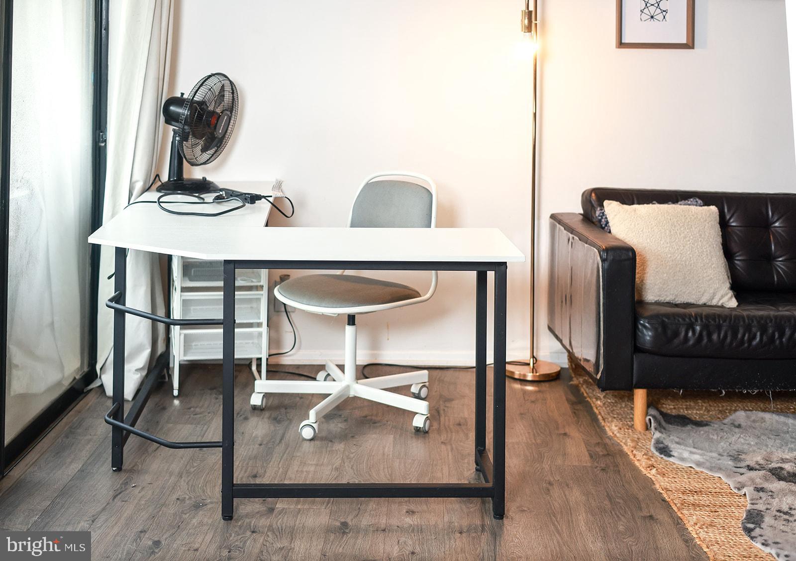 SILVER SPRING - Residential