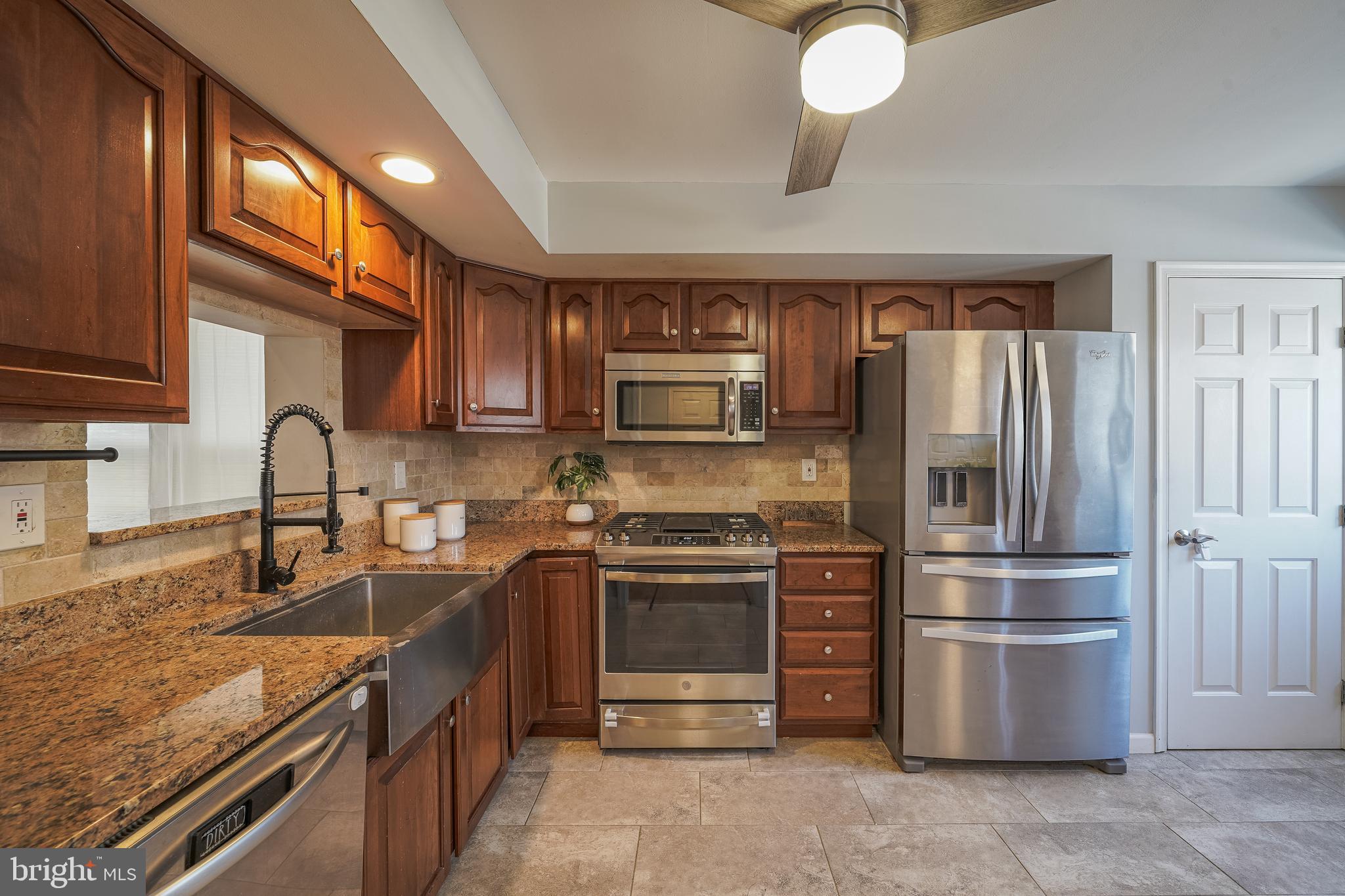 VILLAGE OF CLOPPERS MILL - Residential