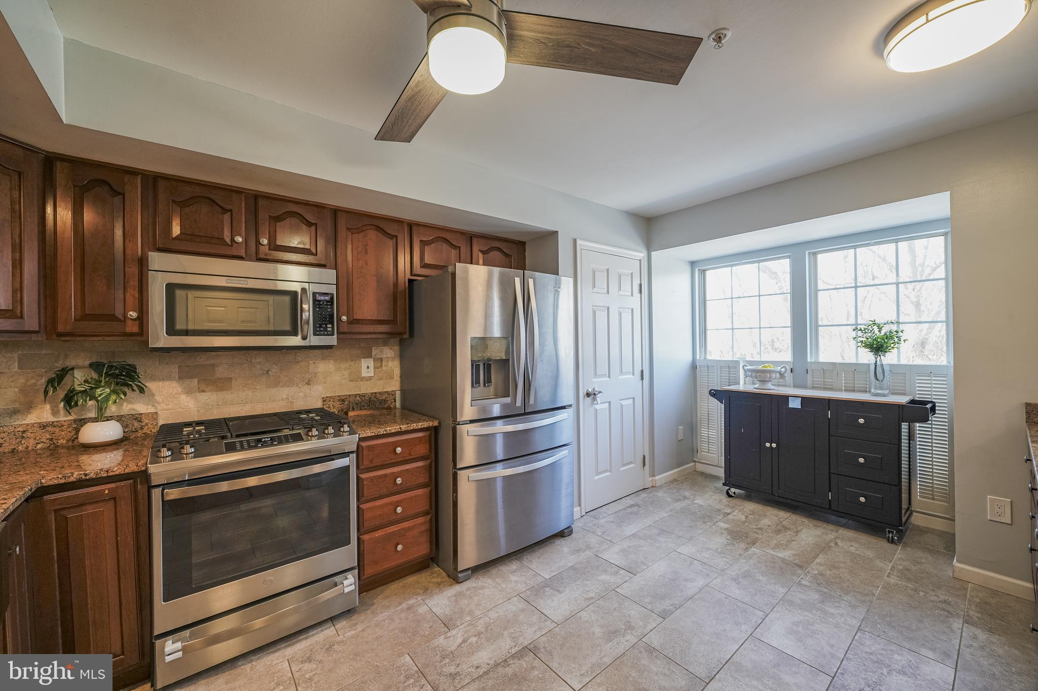 VILLAGE OF CLOPPERS MILL - Residential