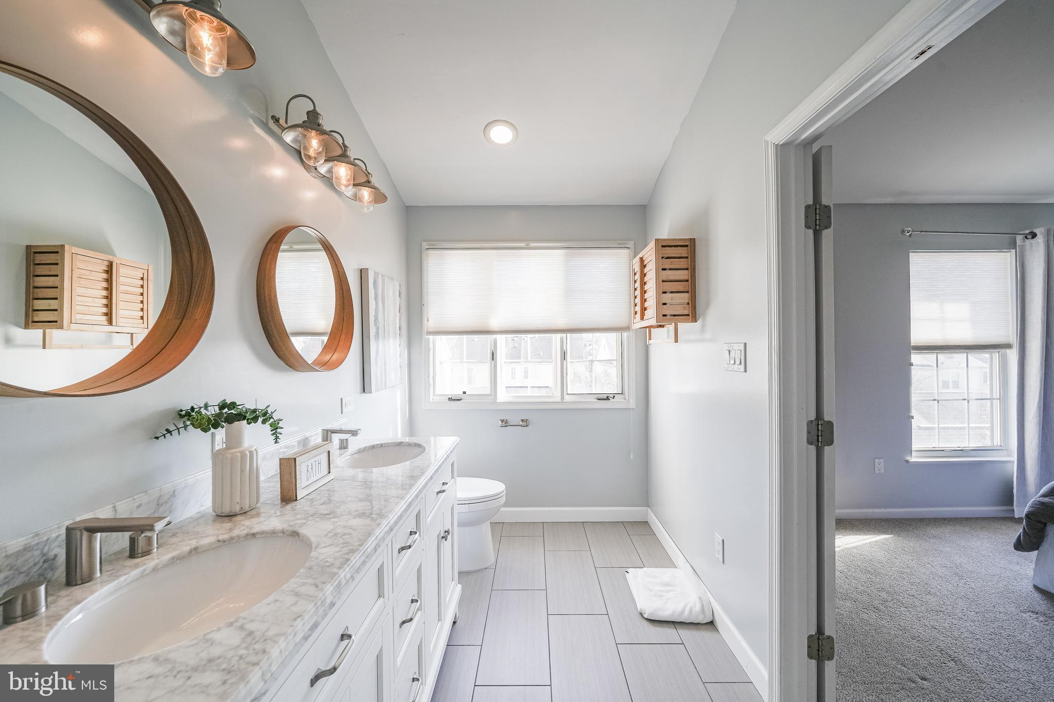 VILLAGE OF CLOPPERS MILL - Residential