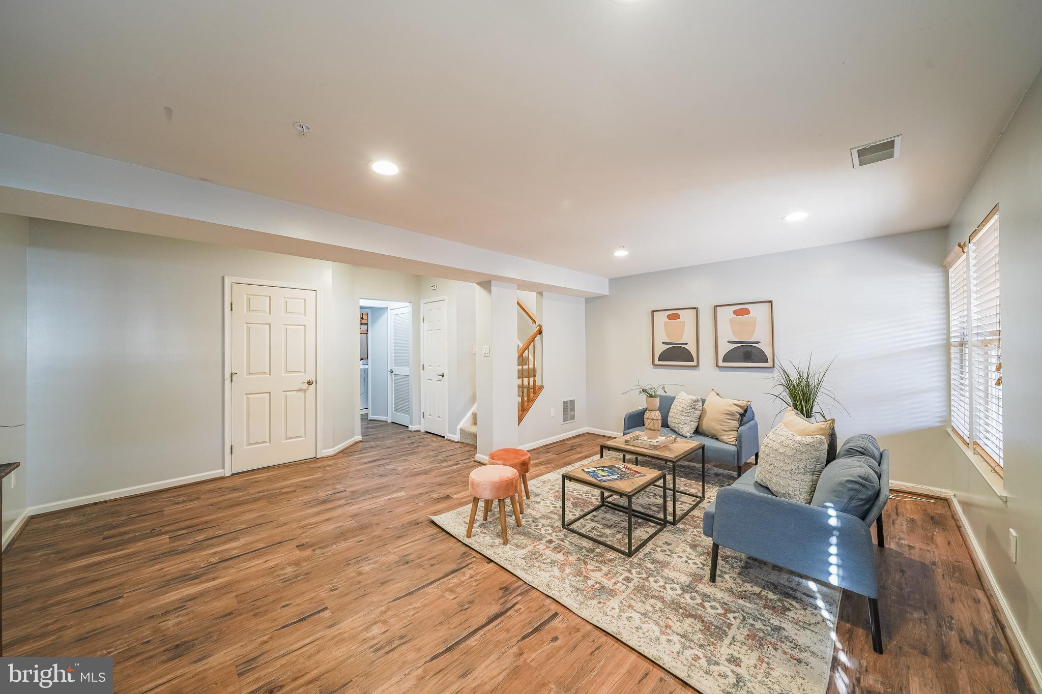 VILLAGE OF CLOPPERS MILL - Residential