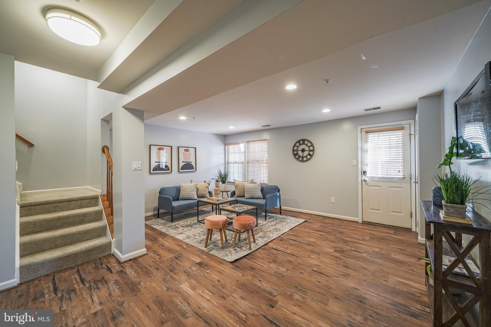 VILLAGE OF CLOPPERS MILL - Residential