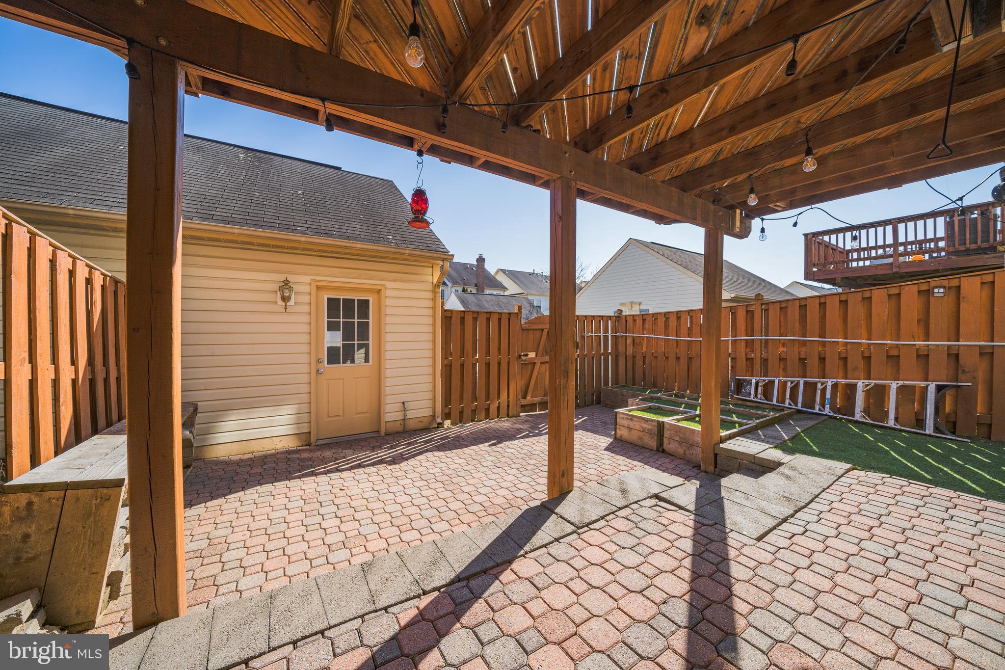 VILLAGE OF CLOPPERS MILL - Residential