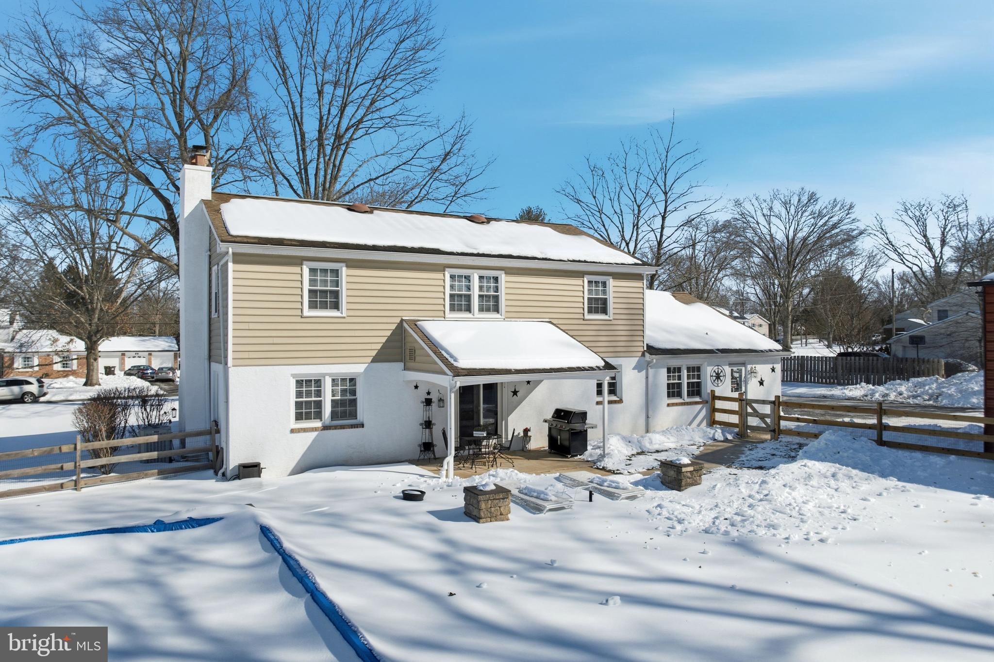 PEBBLE RIDGE FARMS - Residential
