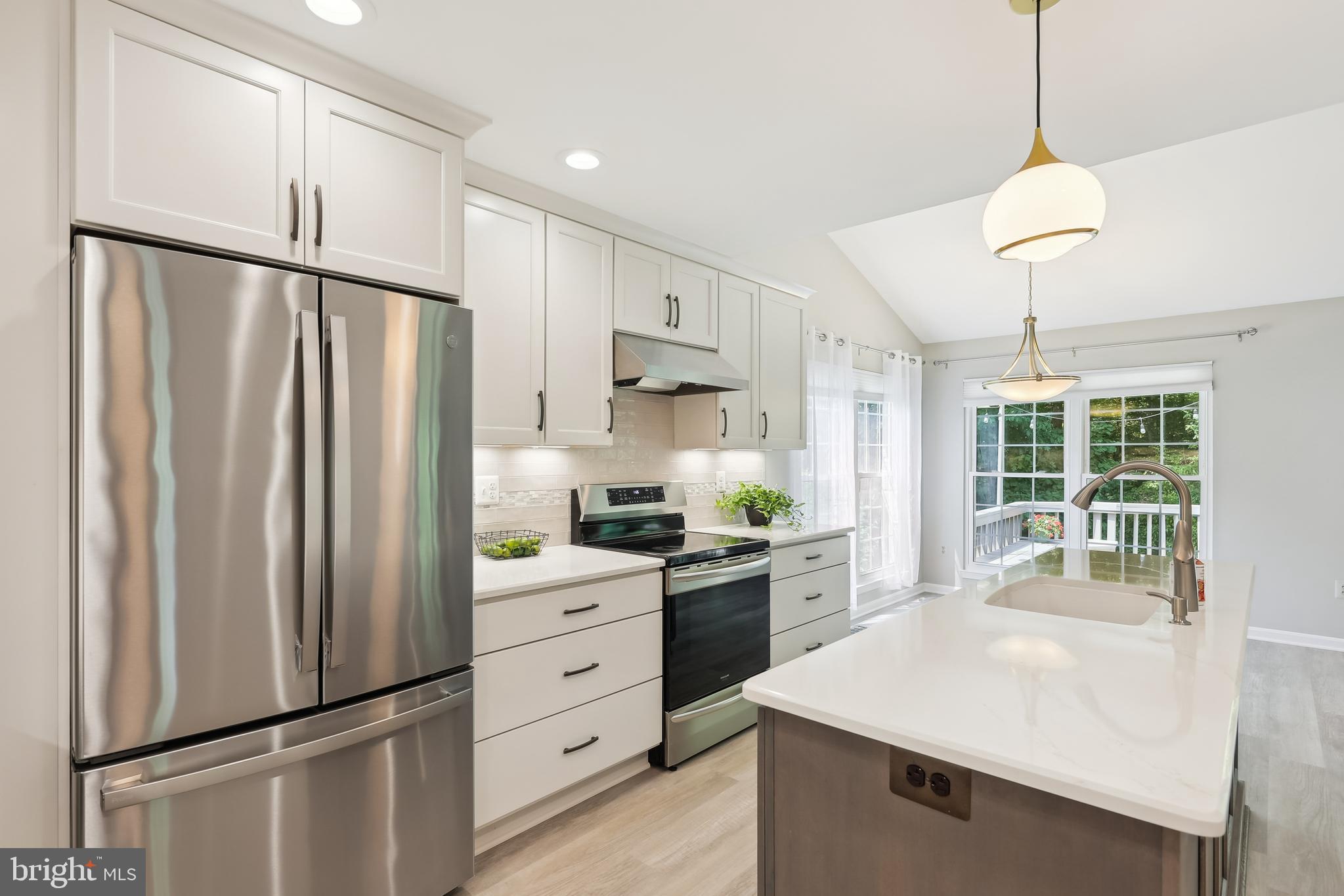 STRATFORD GLEN - Residential