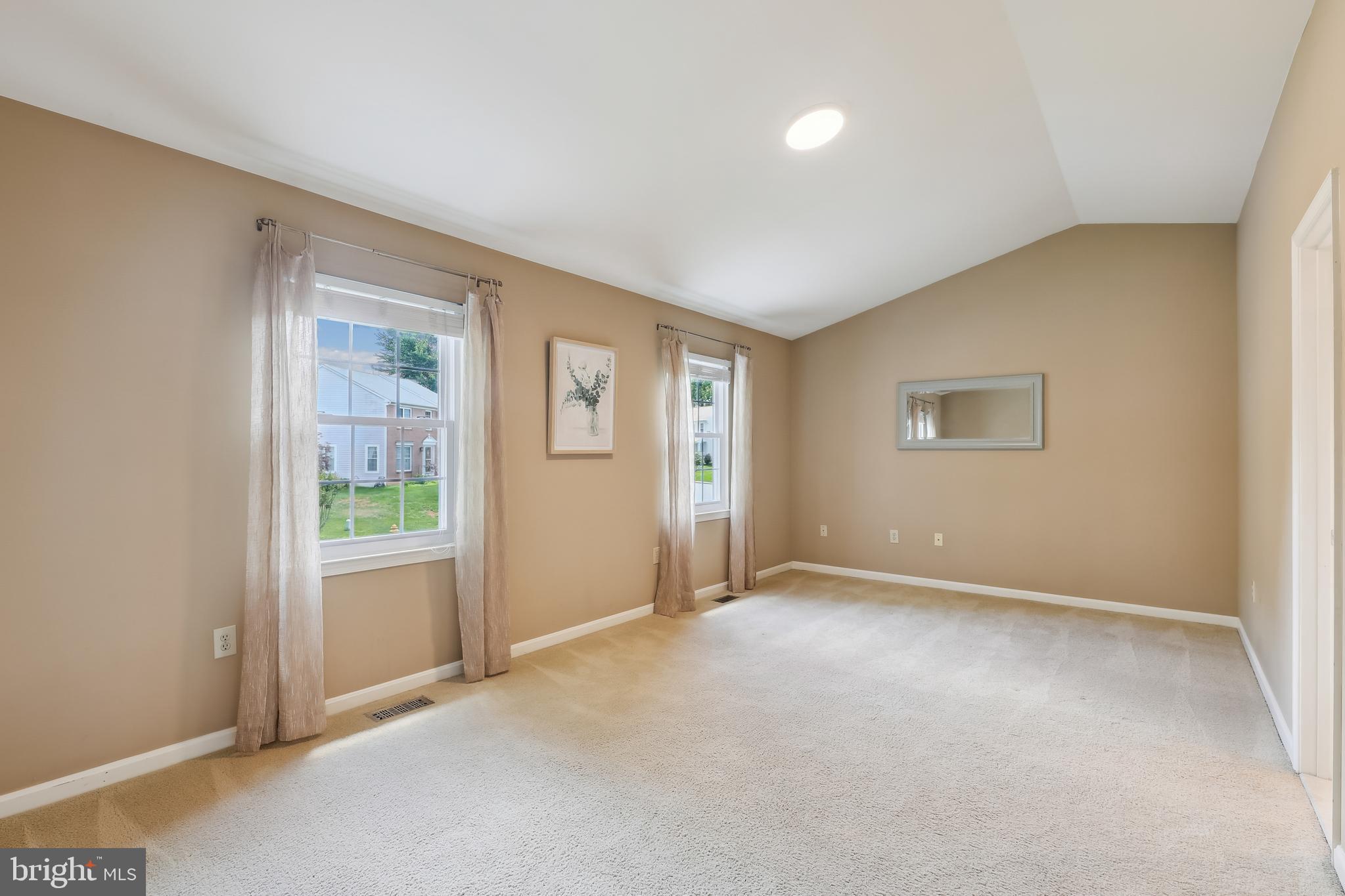 STRATFORD GLEN - Residential