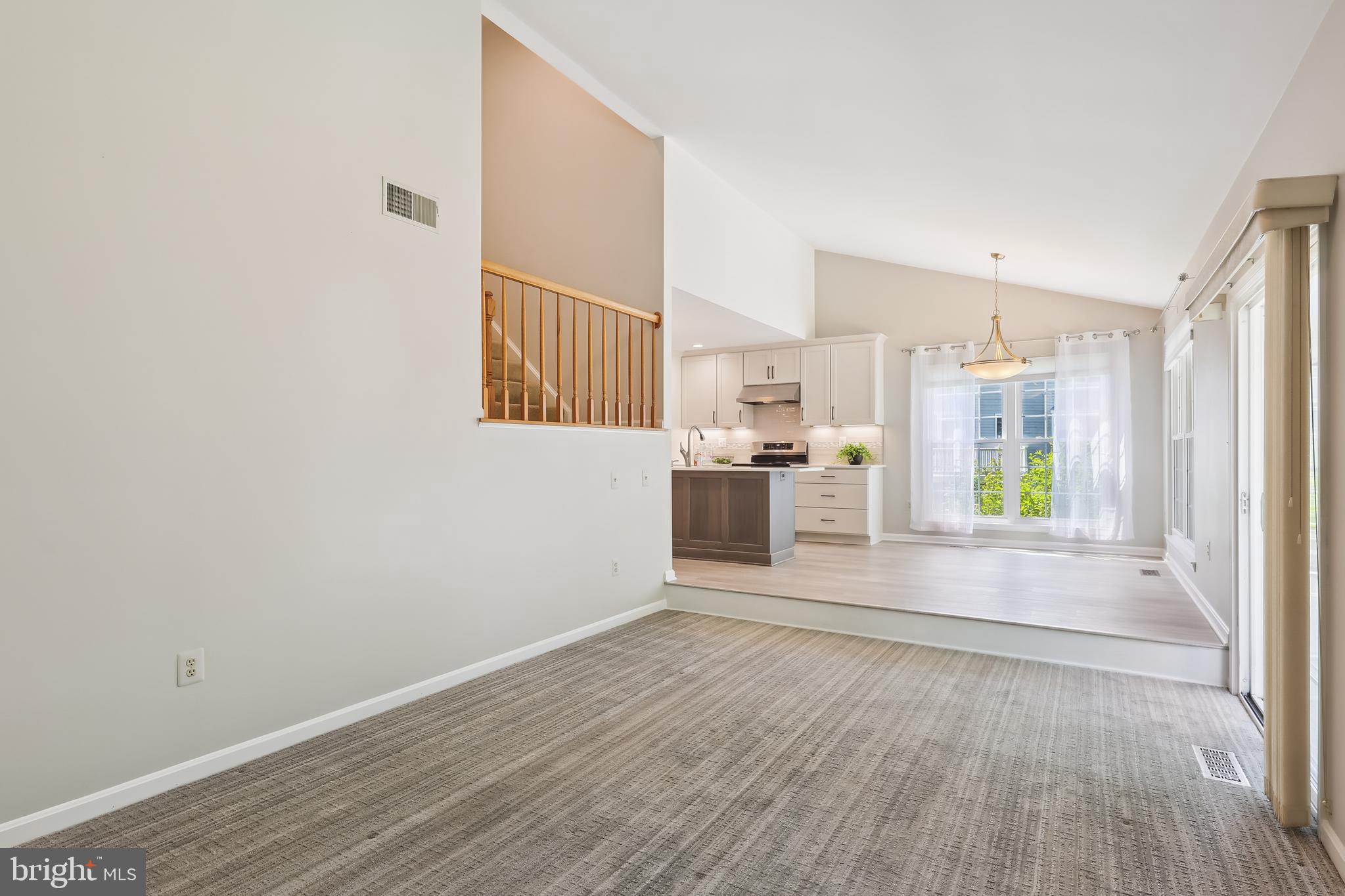 STRATFORD GLEN - Residential