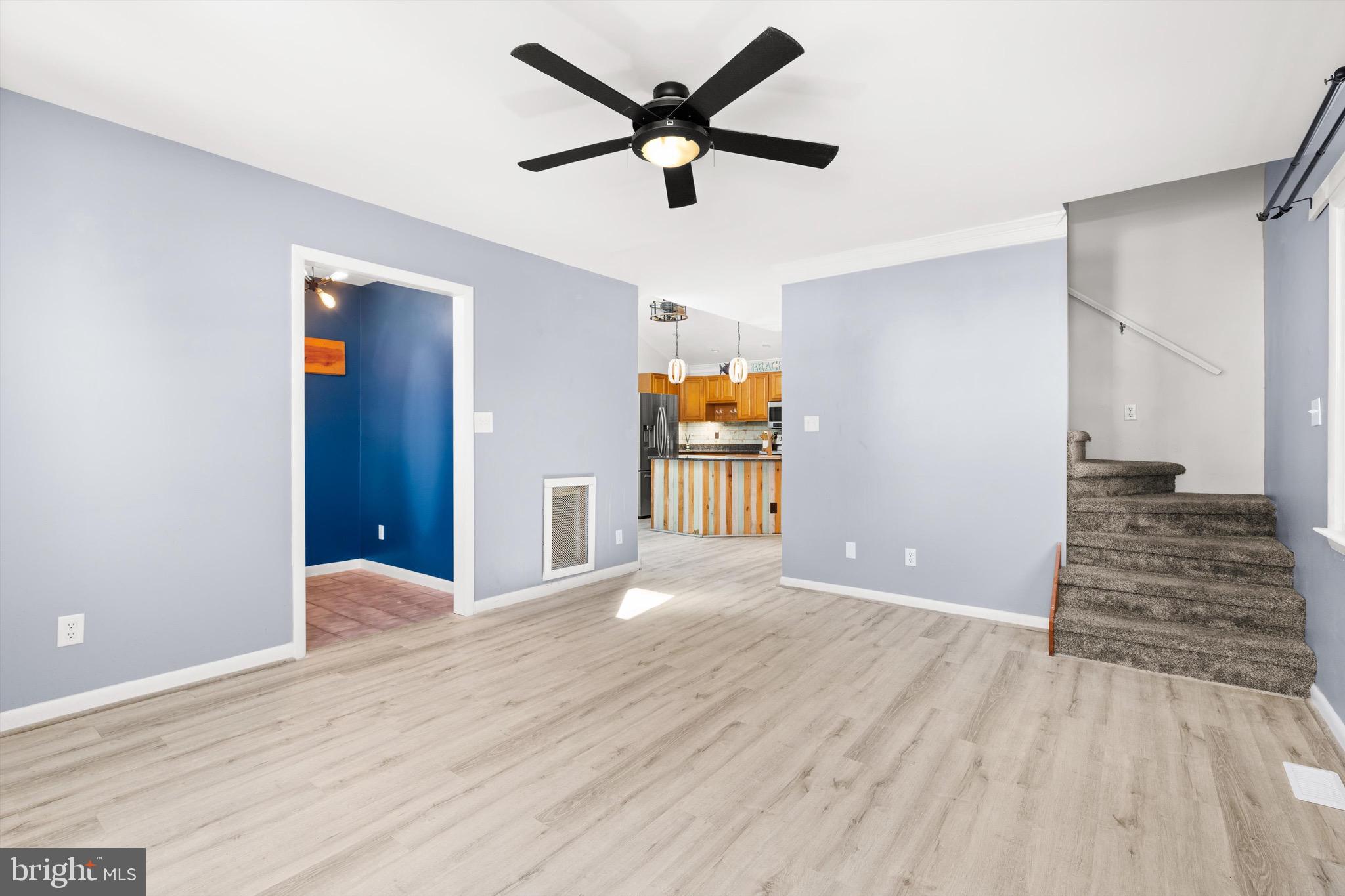 36764 W POND CIRCLE