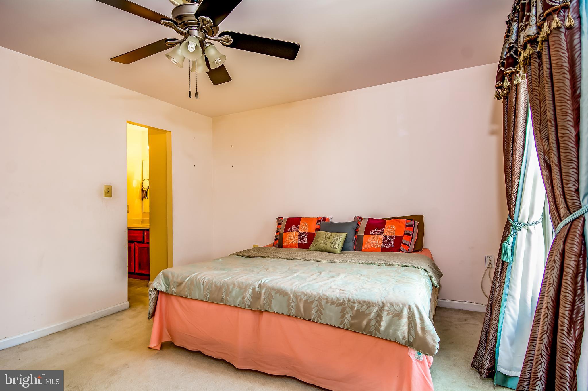 FAIR OAKS FARMS - Residential