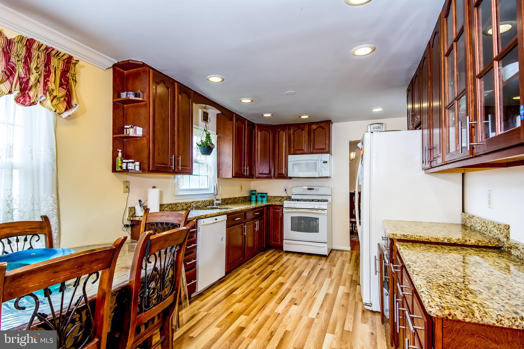 FAIR OAKS FARMS - Residential