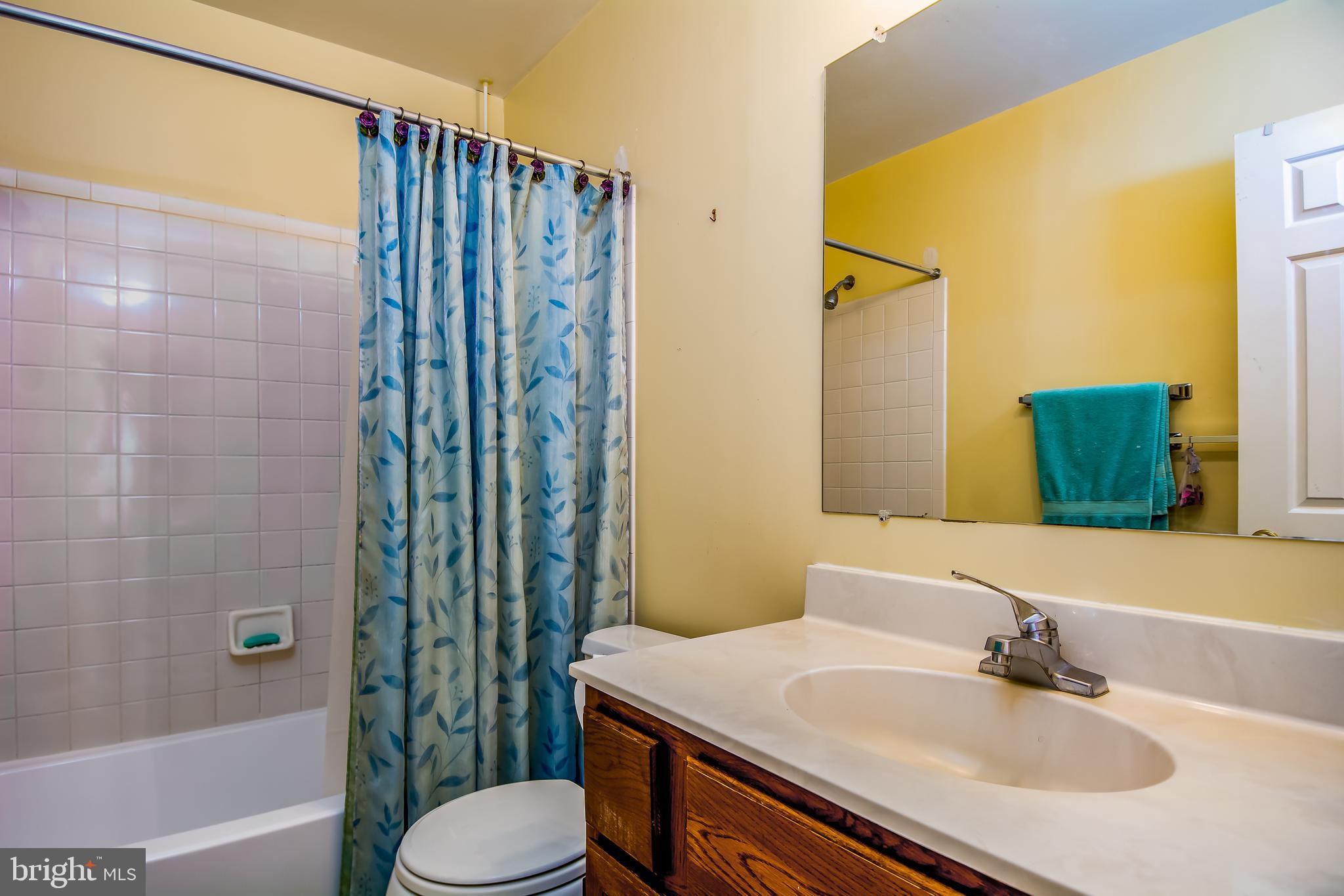 FAIR OAKS FARMS - Residential