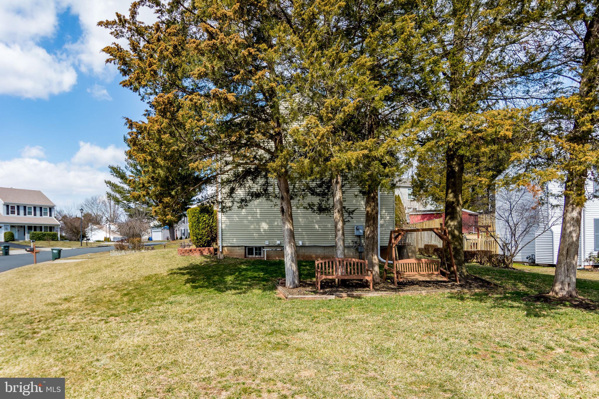 FAIR OAKS FARMS - Residential