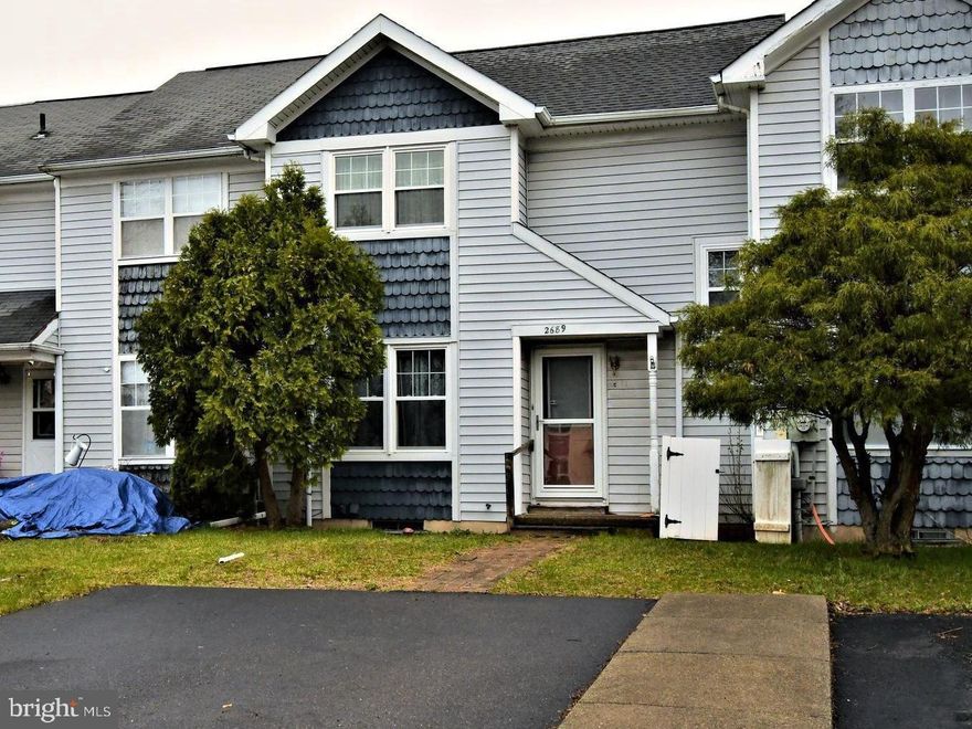 Investor Alert! Looking for a project with great potential? This 2-bedroom, 1-bath townhome is the perfect investment opportunity for those ready to roll up their sleeves and add value! While it needs some TLC, the property offers a solid foundation and the chance to transform it into a charming, modern space. Some Key Features: Kitchen with Corian Counter and Tile Backsplash, 2 Bedrooms, 1 Bathroom, Comfortable Layout with room to update and personalize, Rear Yard space perfect for relaxing, gardening, or future improvements, and NO HOA – Enjoy the freedom of no HOA fees or restrictions! Whether you're looking to flip, rent, or build your own equity, this home is primed for your vision and expertise. Located in the desirable North Penn School District with easy access to local amenities, shopping, dining, and transportation....this property is a blank canvas just waiting for the right buyer to bring it back to life. Don't miss out on this rare opportunity! Home being sold AS-IS no repairs will be made. Buyer will be responsible for Township U&O Inspection and requirements set forth.