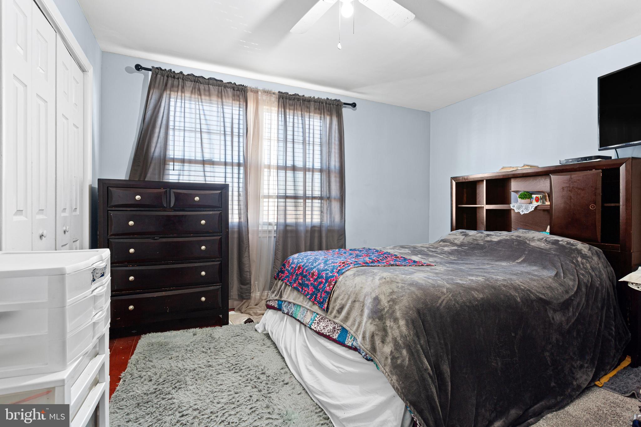 HOLMESBURG - Residential