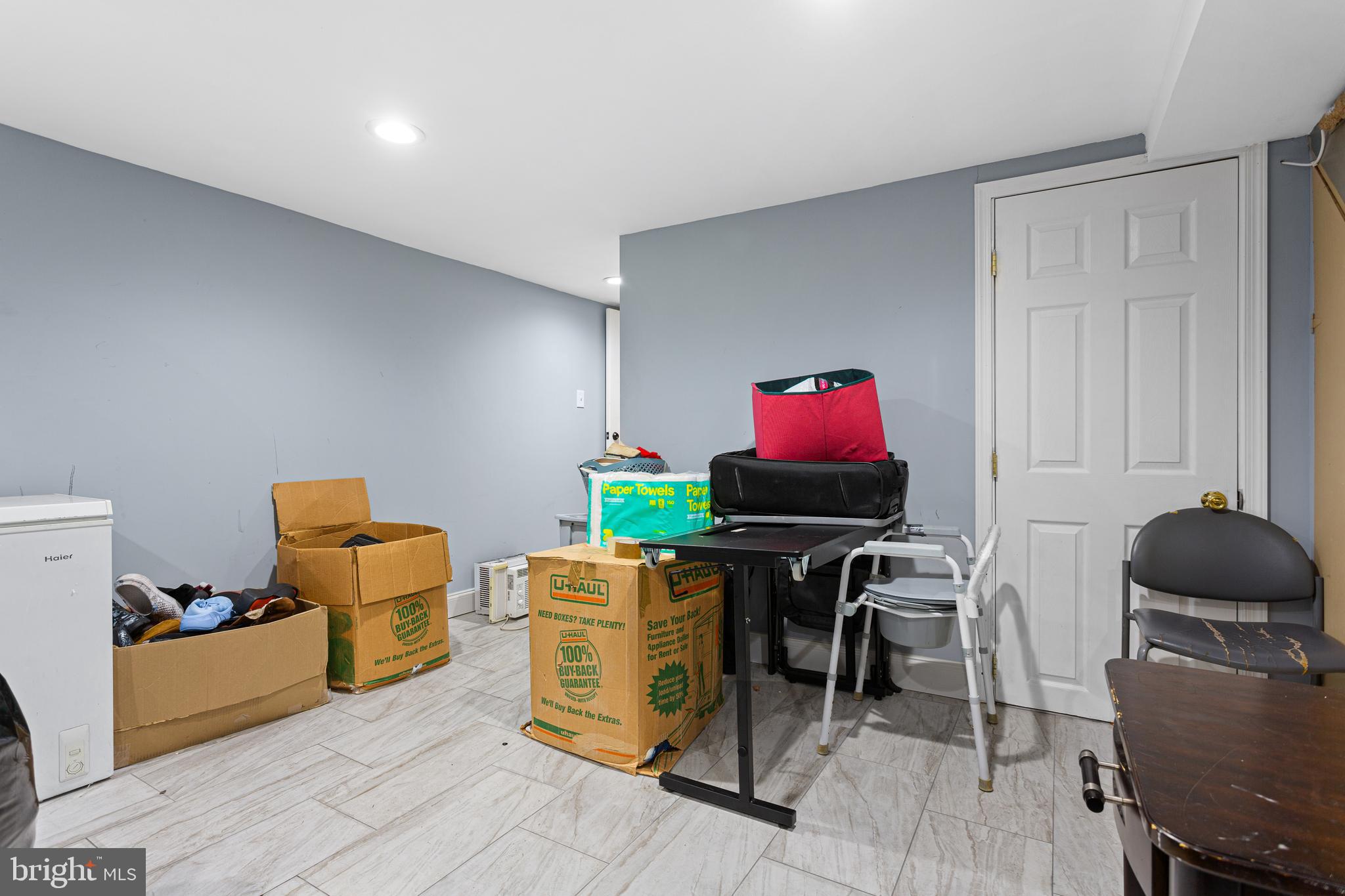 HOLMESBURG - Residential