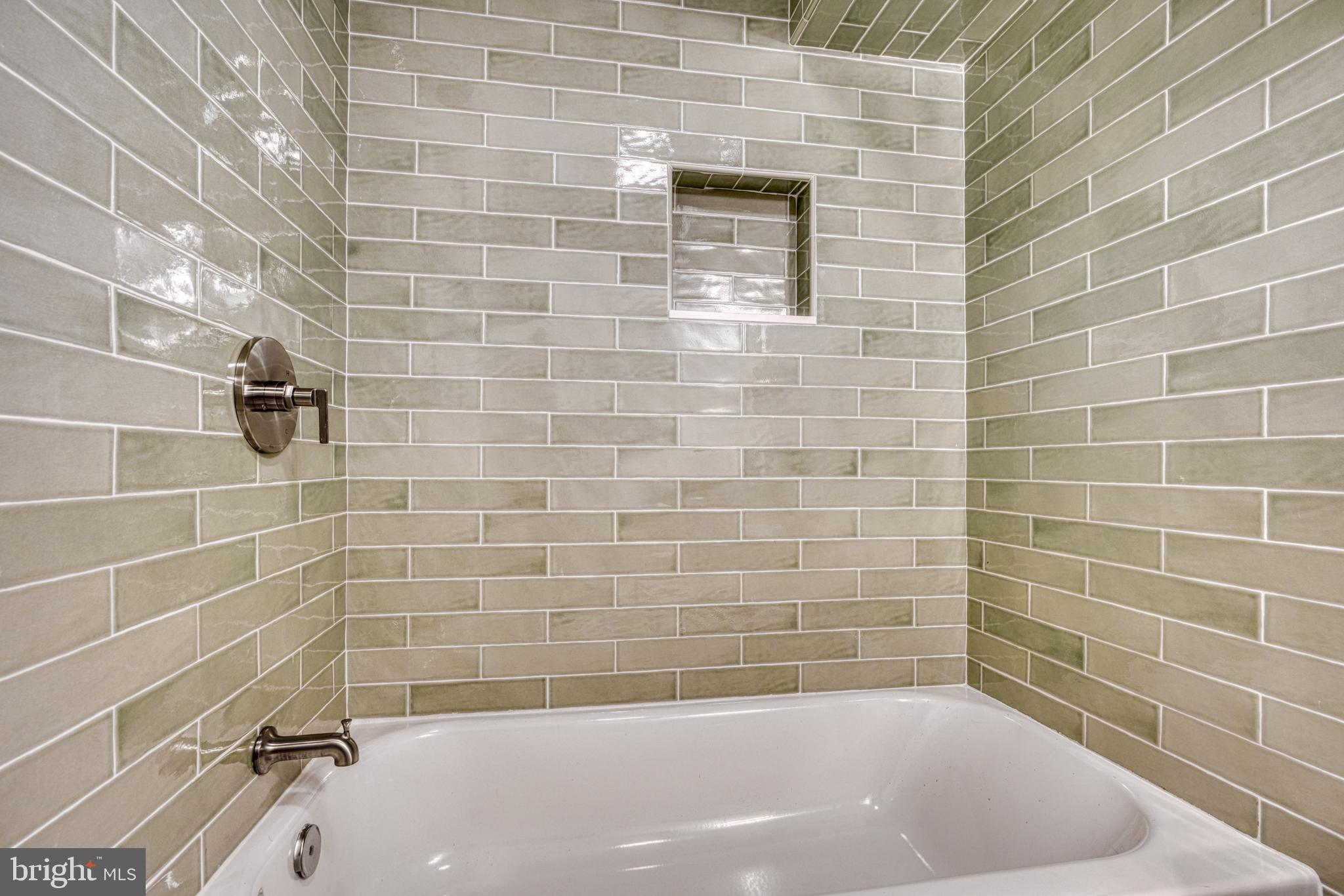 HAMPDEN HISTORIC DISTRICT - Residential