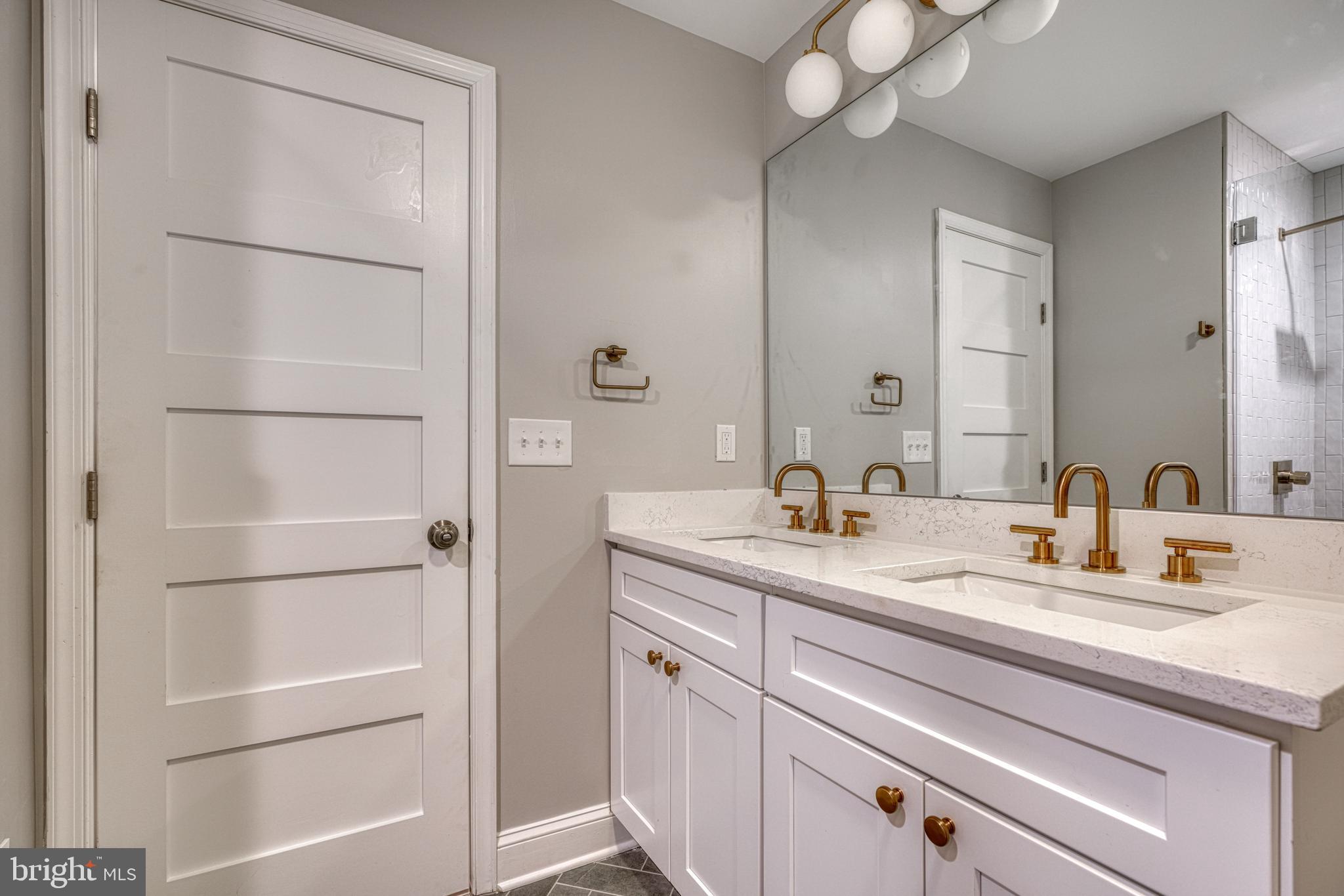 HAMPDEN HISTORIC DISTRICT - Residential