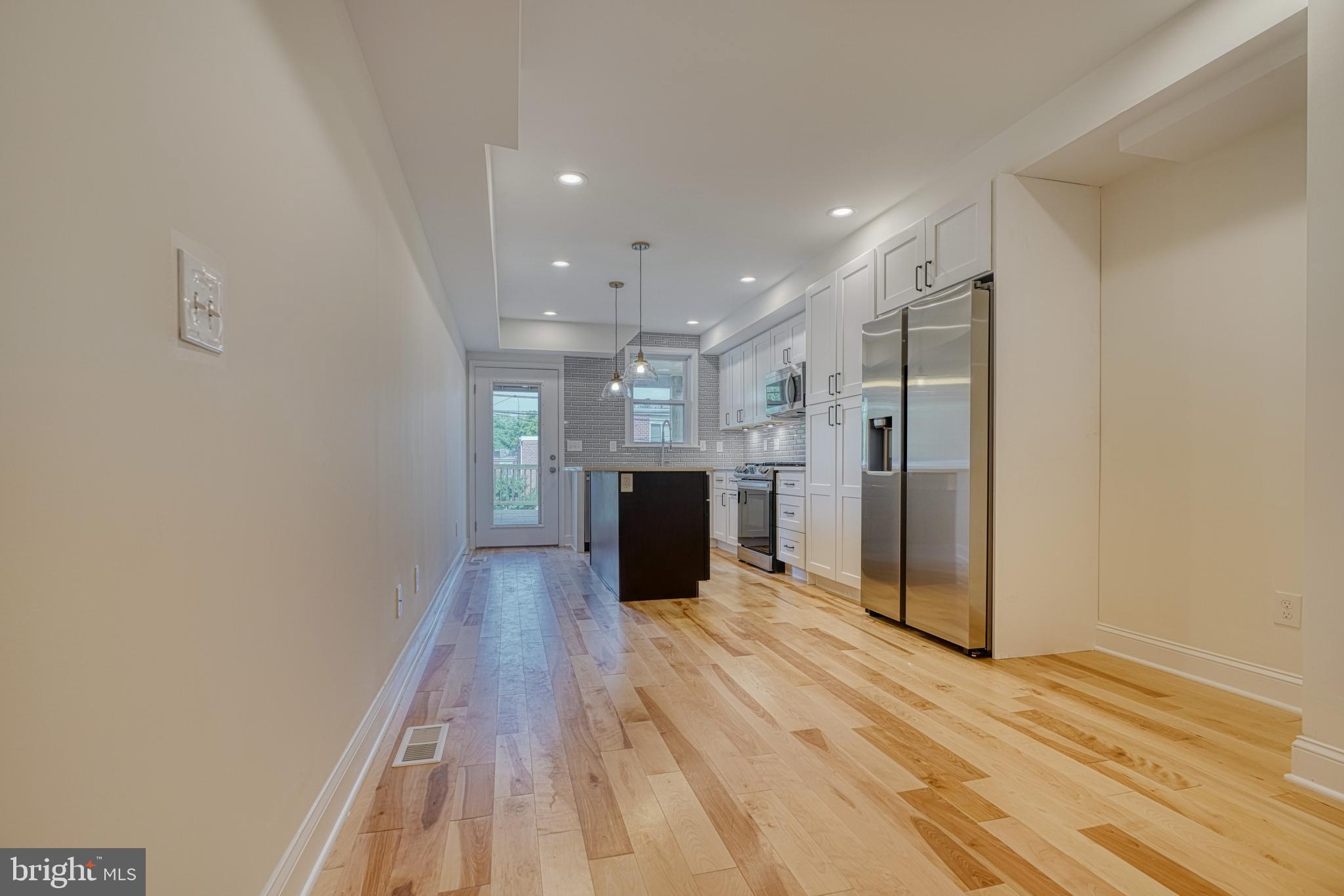 HAMPDEN HISTORIC DISTRICT - Residential