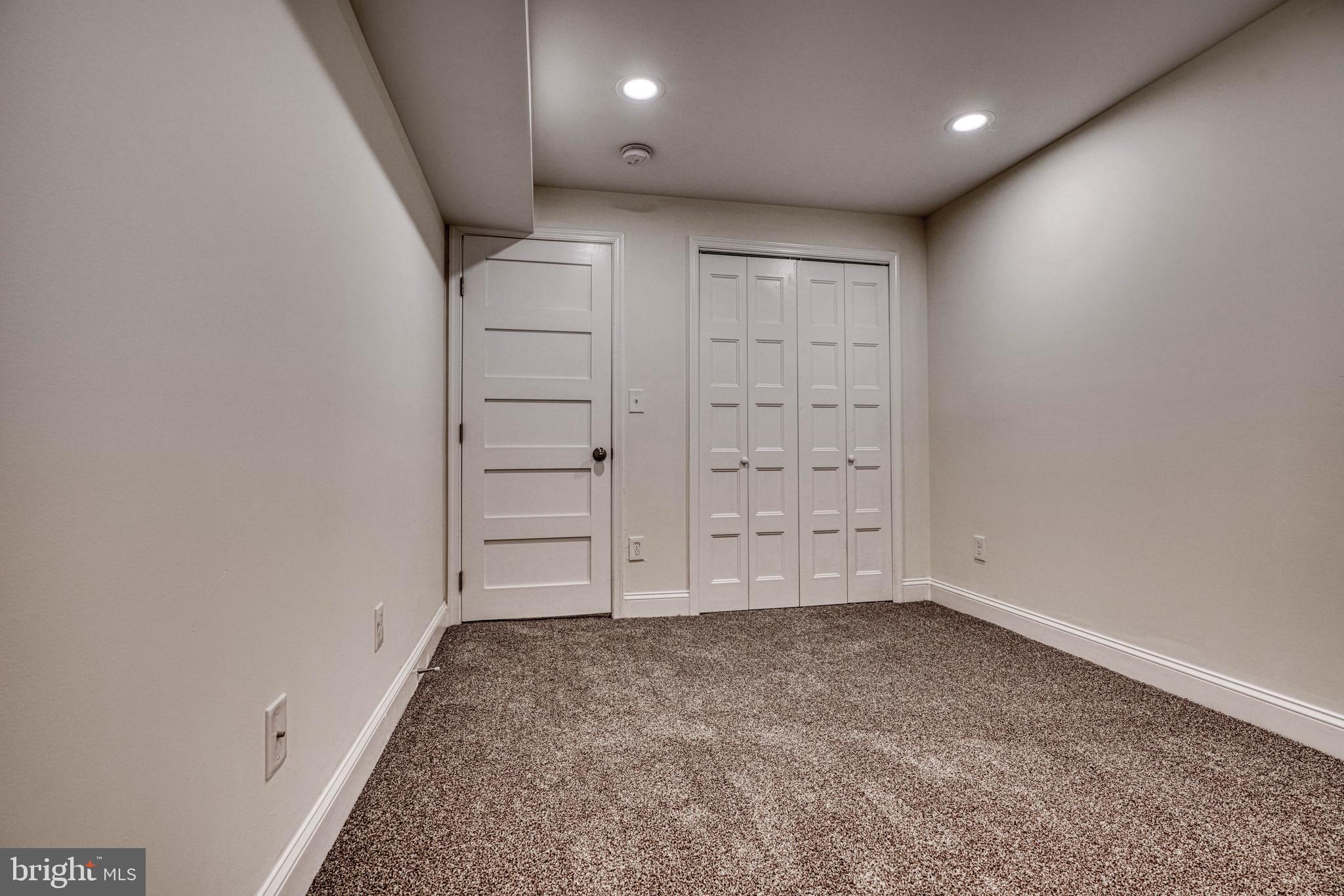 HAMPDEN HISTORIC DISTRICT - Residential