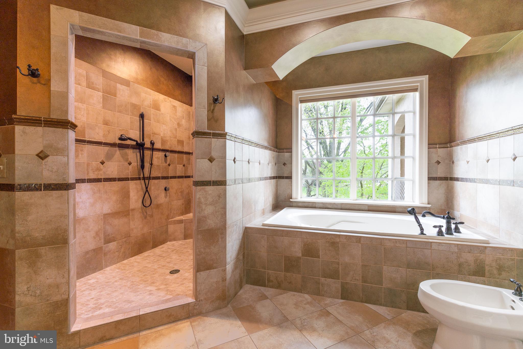 BENT CREEK - Residential