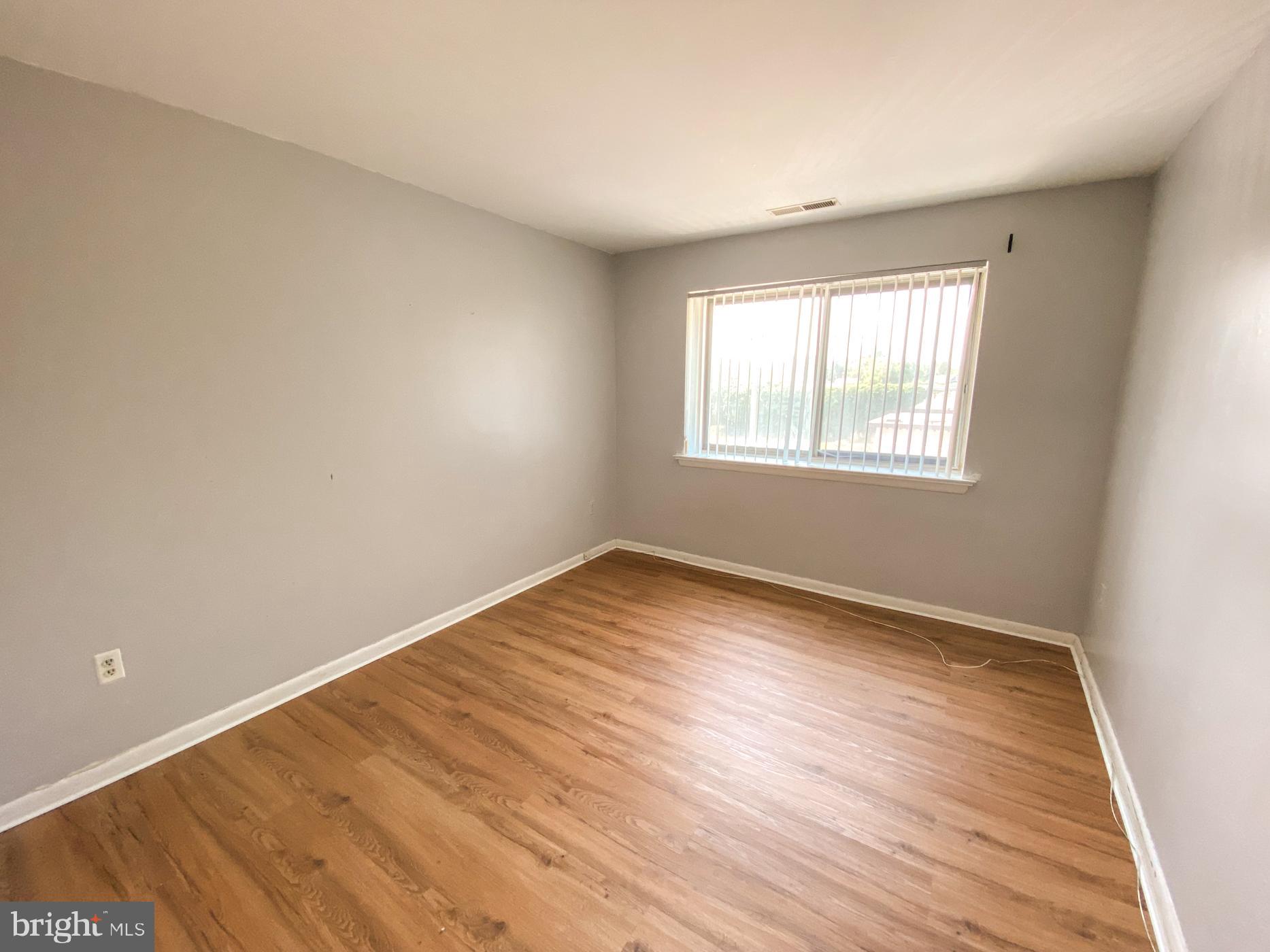PIKESVILLE - Residential Lease