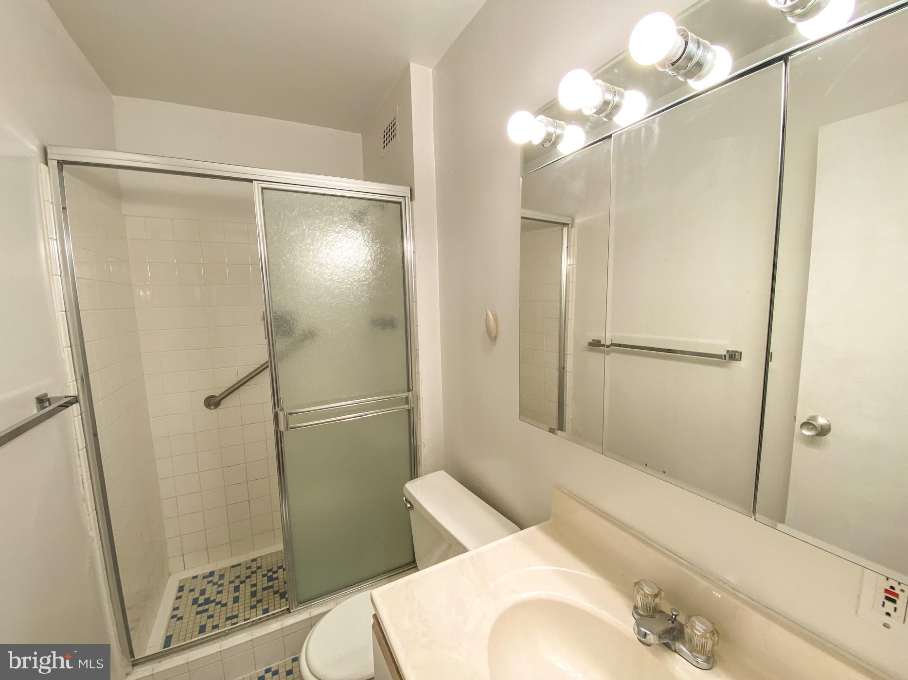 PIKESVILLE - Residential Lease