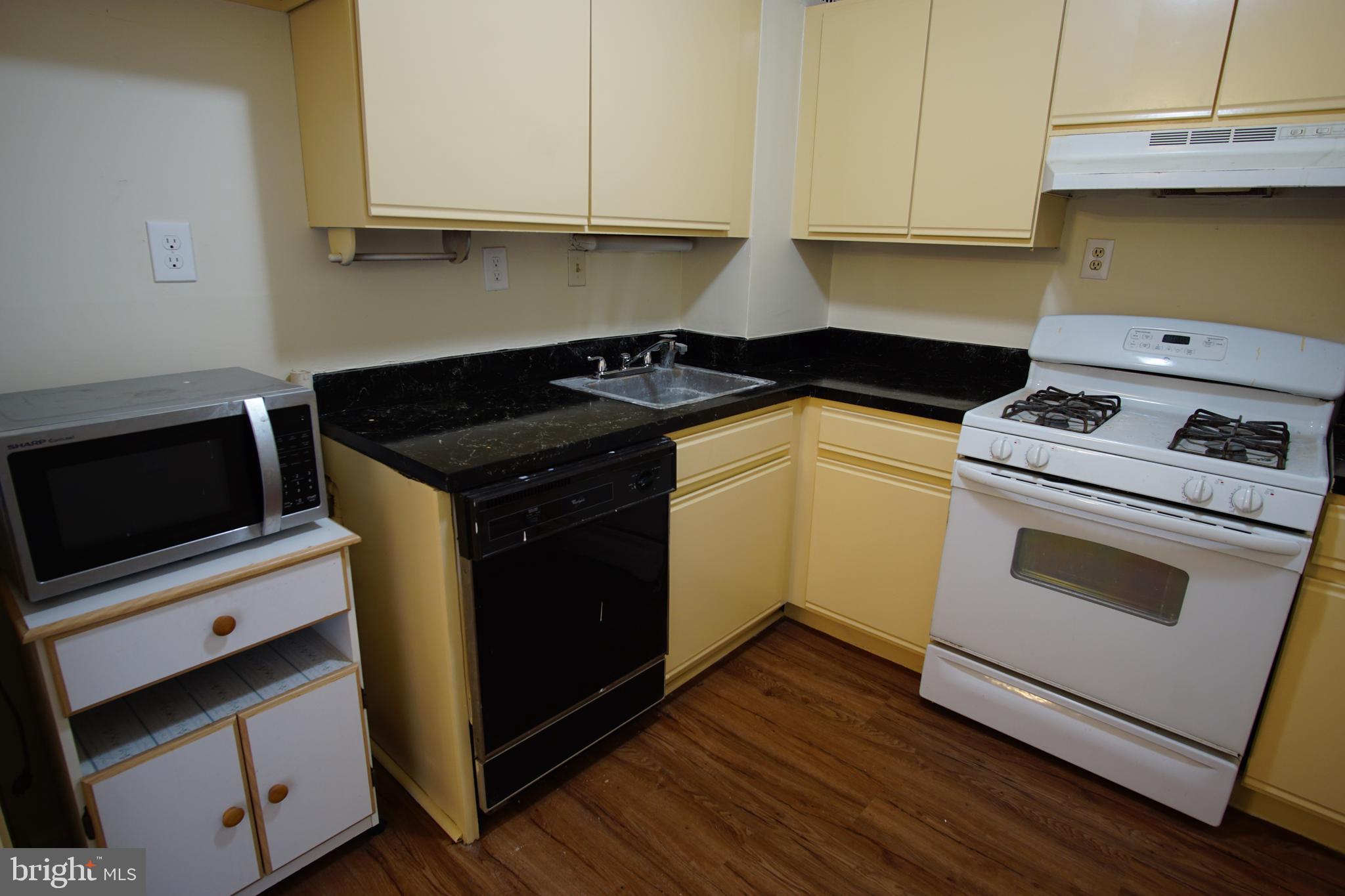 PIKESVILLE - Residential Lease