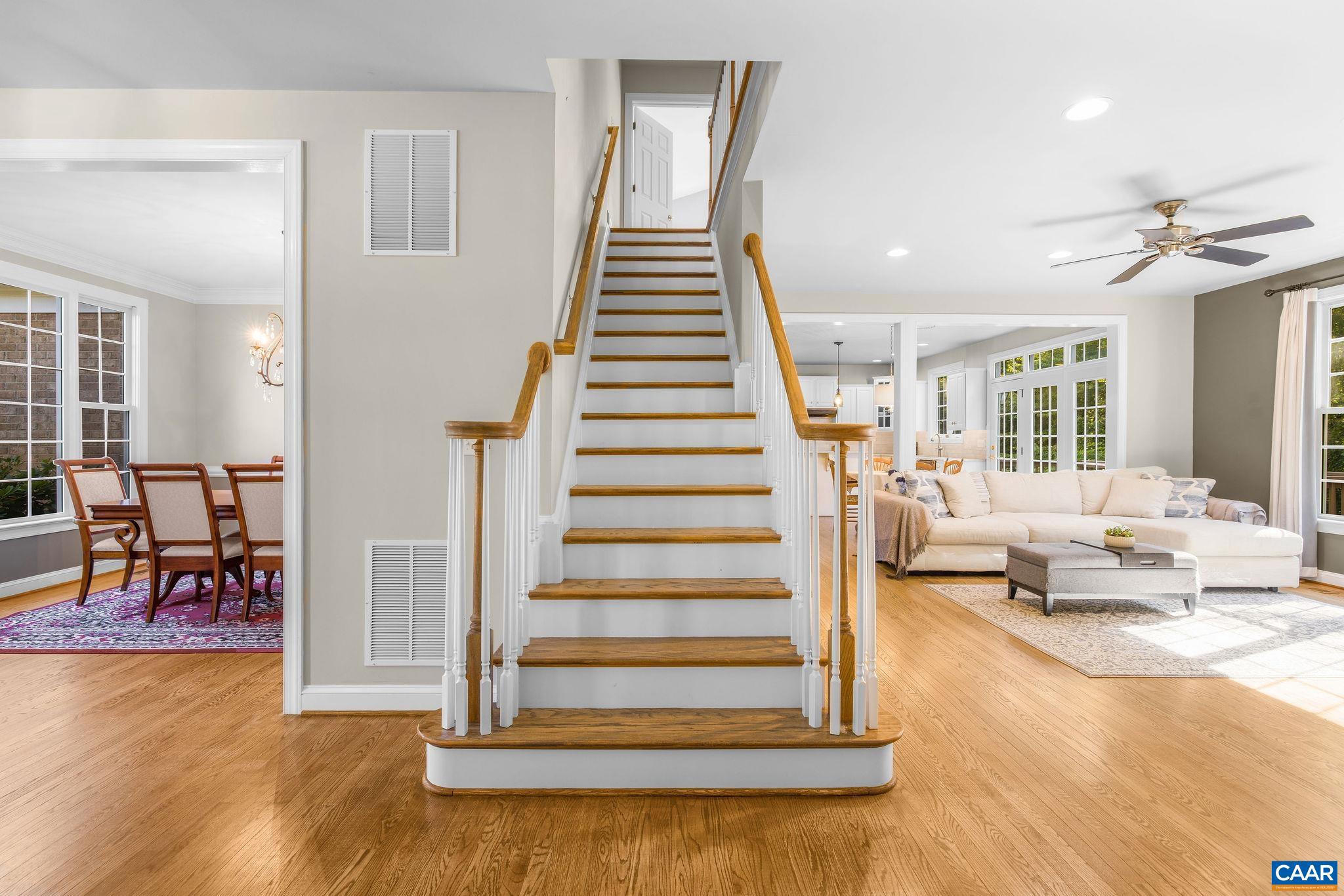 MONTGOMERY RIDGE - Residential