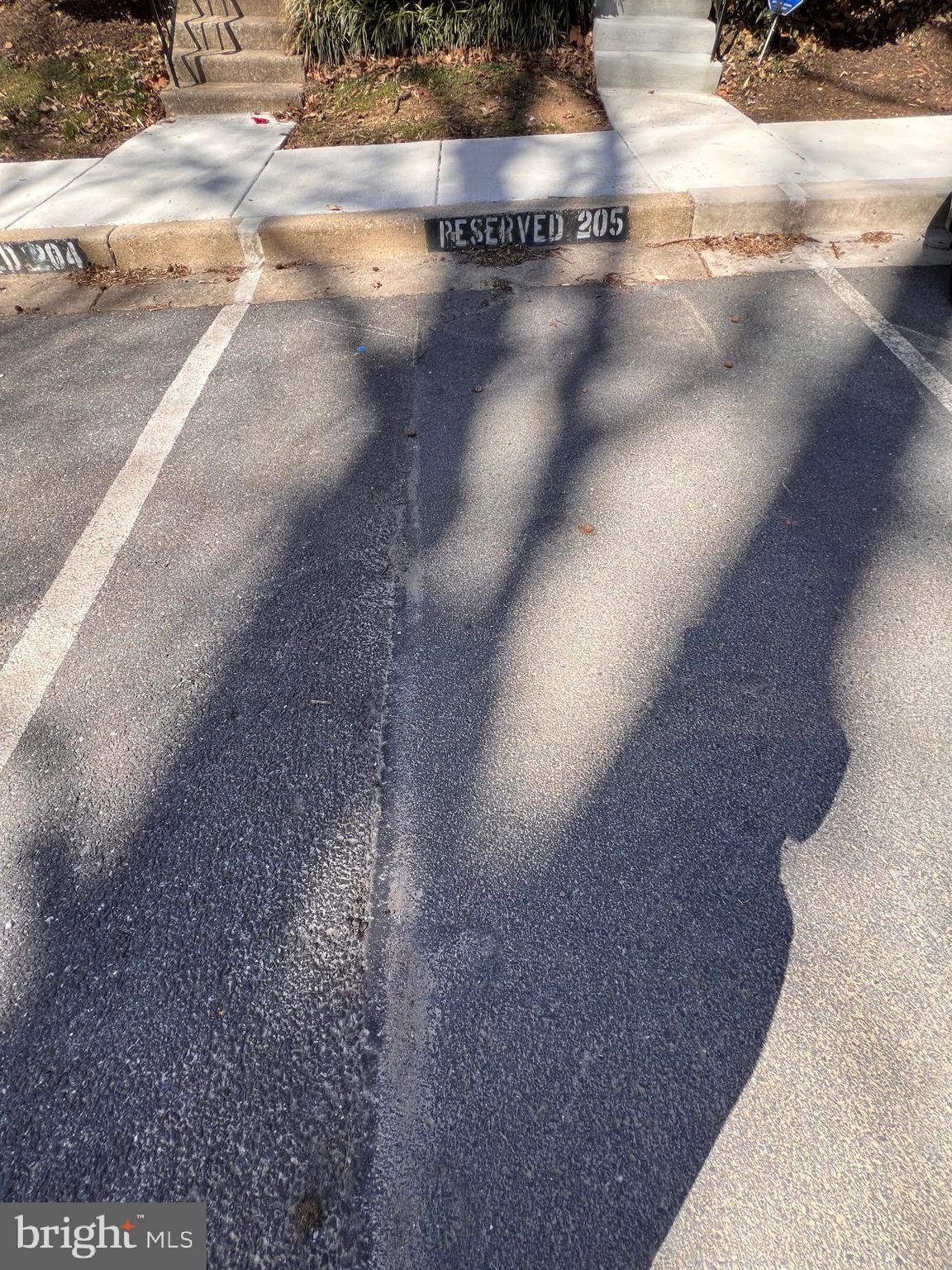 SADDLE RIDGE - Residential