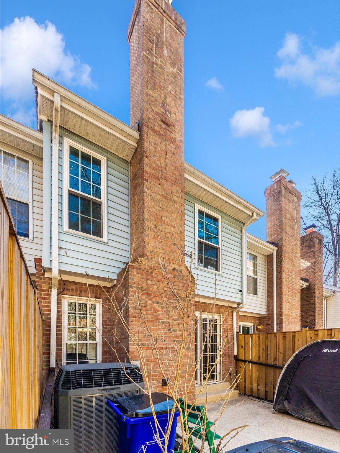 SADDLE RIDGE - Residential