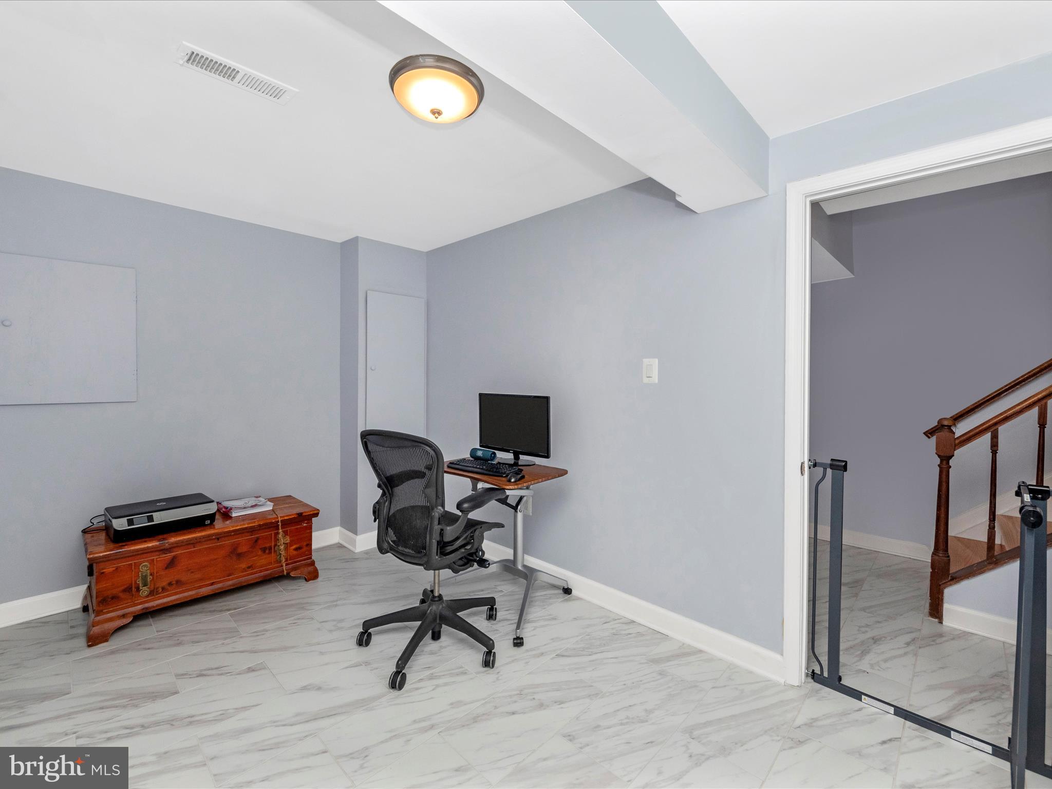 SADDLE RIDGE - Residential