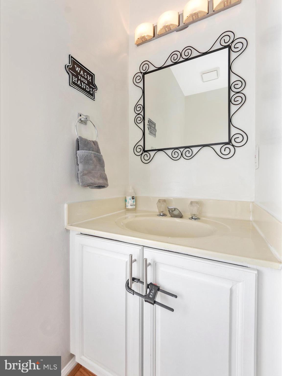 SADDLE RIDGE - Residential